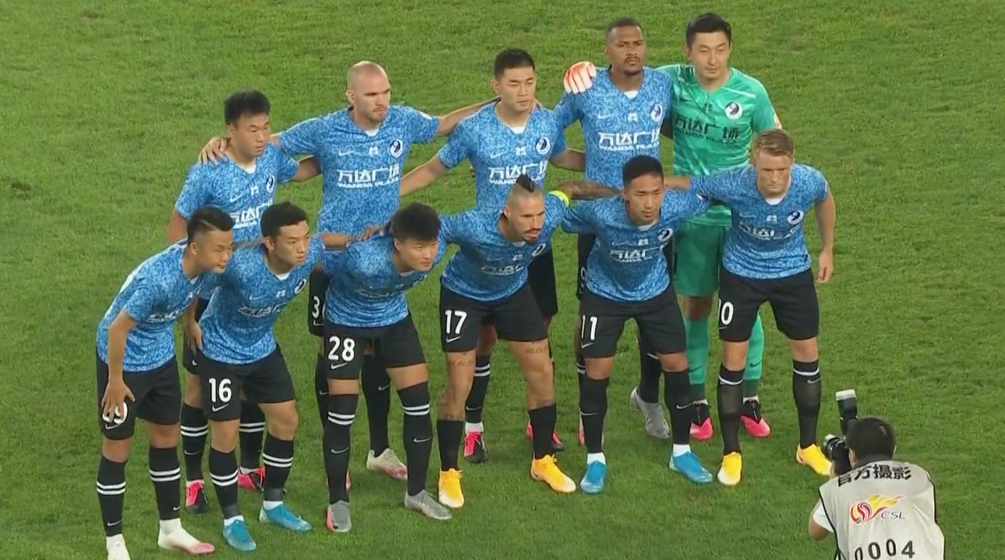 东亚北街客场平局，积分榜前卫持续保持一定差距的简单介绍