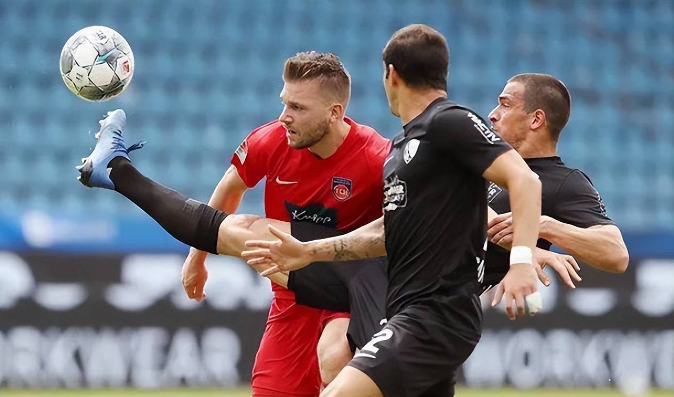 关于布里斯托城客场战胜考文垂，继续延续不败纪录，球队士气高涨的信息