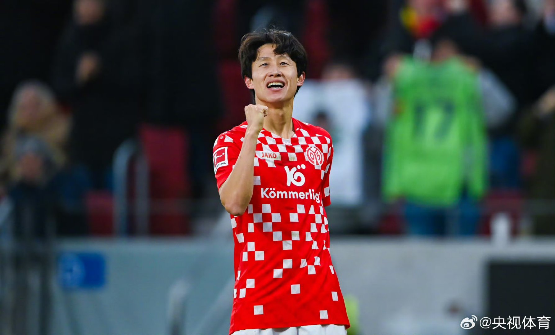 九游体育网页版登录入口-包含技压群雄:拜仁慕尼黑再下狠手痛击美因茨的词条