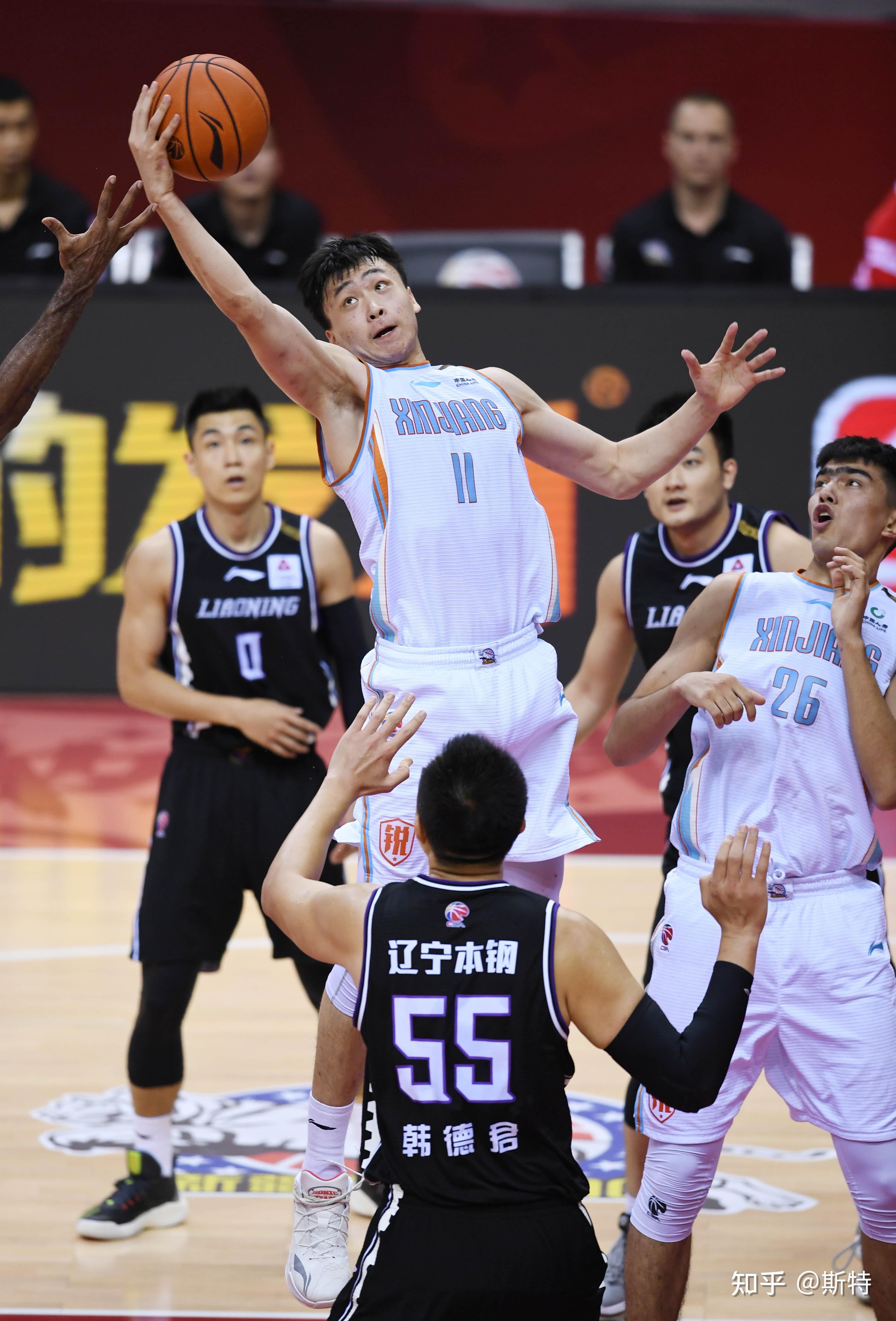 宁夏男篮在场上打出亮眼表现，成功赢下比赛