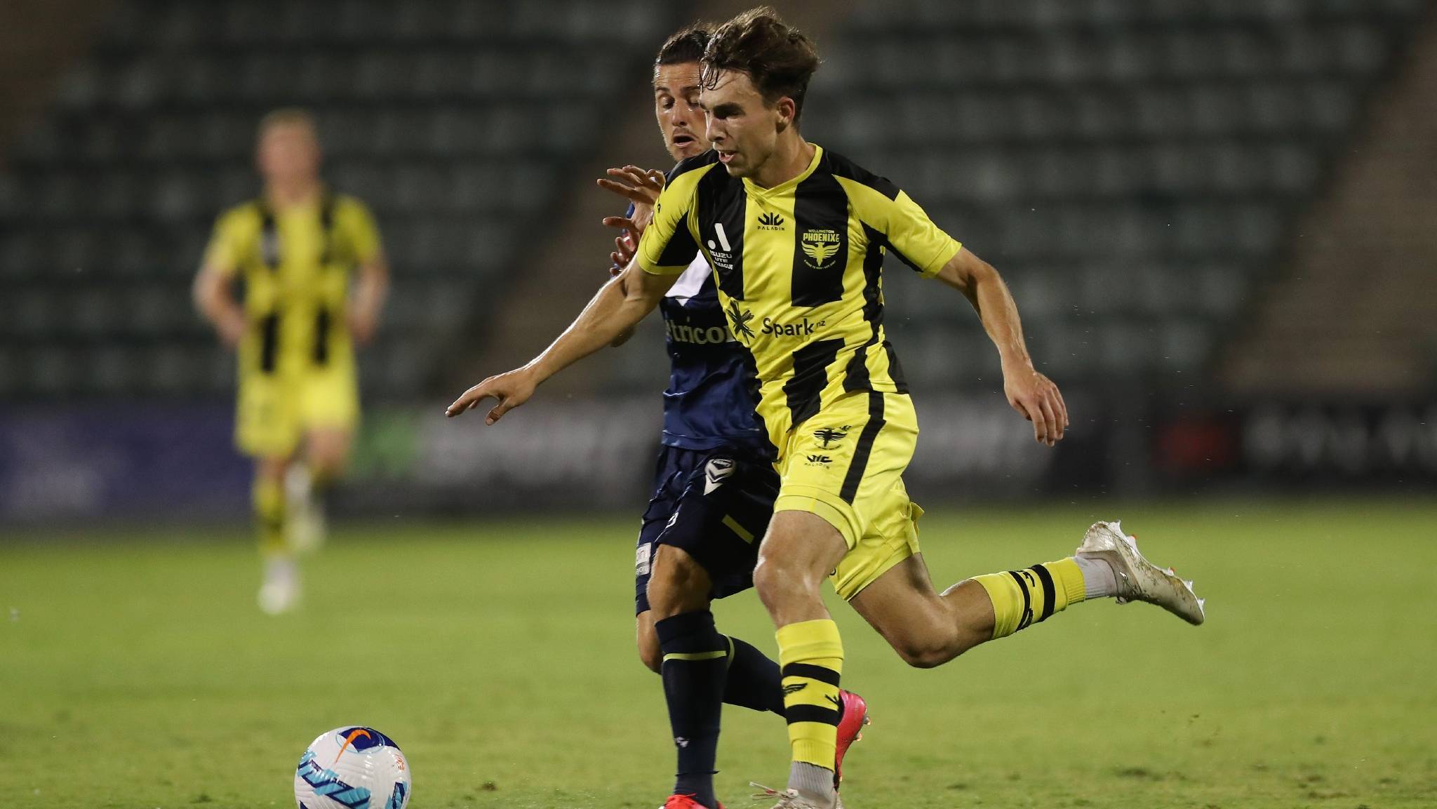 包含法国胜乌克兰，欧预赛晋级竞争异常激烈的词条