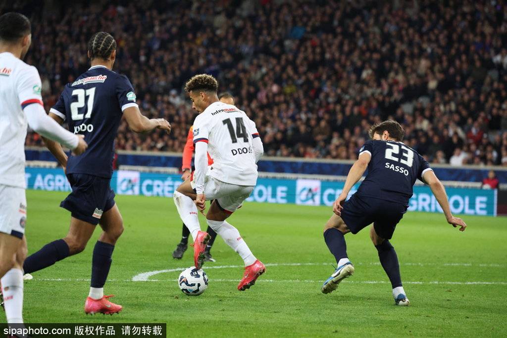 阿斯顿维拉客场憾胜，继续延续胜势