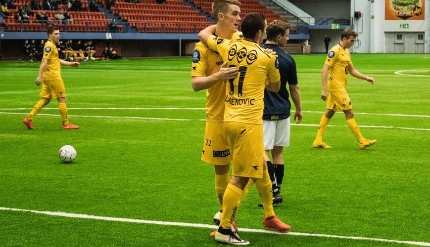 九游体育网页版登录入口-拉齐奥客场再获全胜射手斩获生涯百球的简单介绍