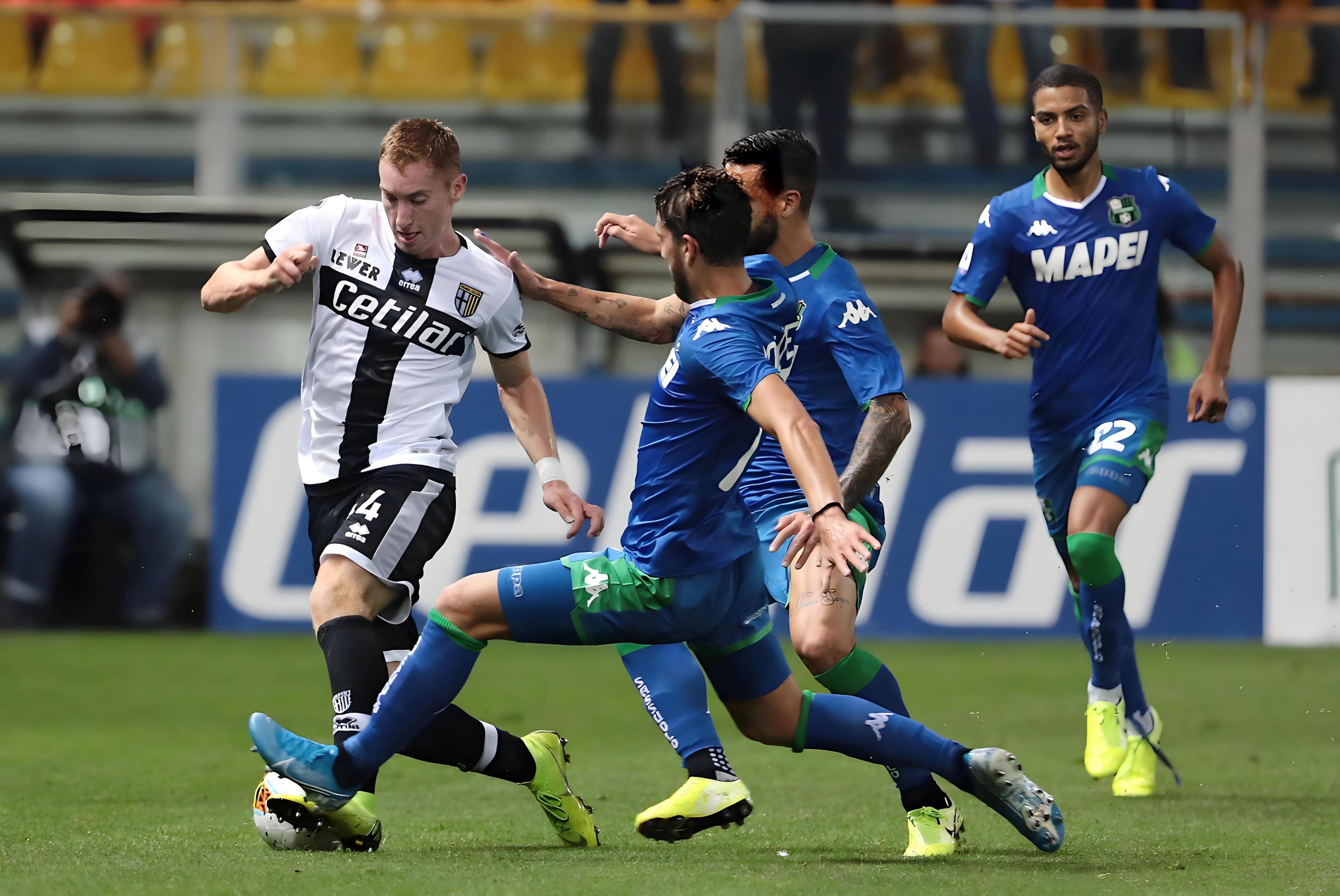 拉齐奥客场再获全胜射手斩获生涯百球的简单介绍