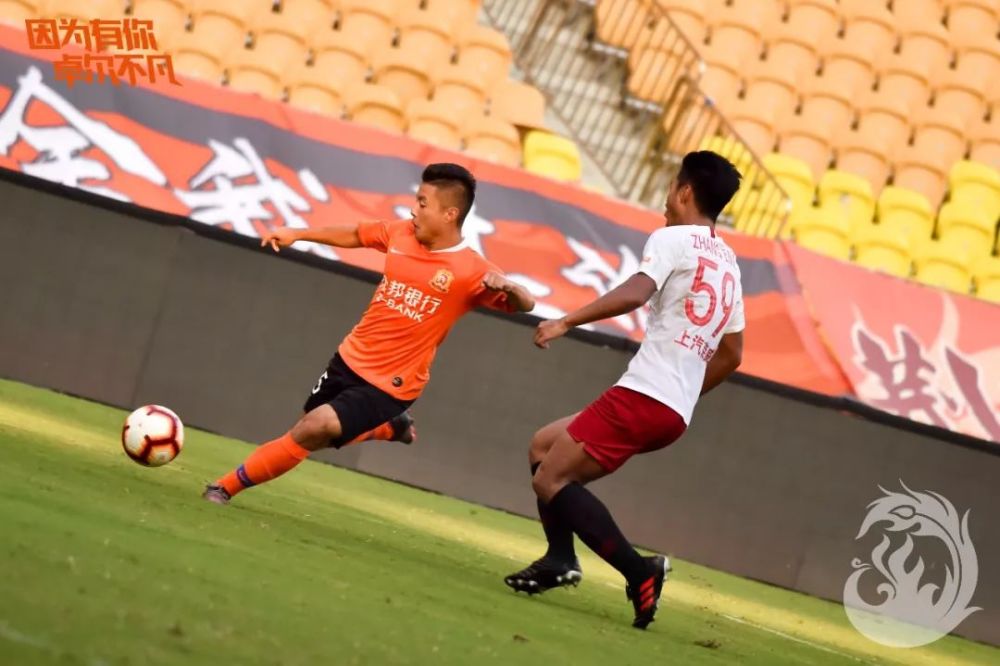 关于上港客场憾负兵工厂，遭遇阻击的信息