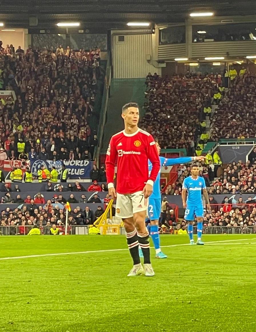 老特拉福德：曼联主场胜利，排名积分榜第五的简单介绍