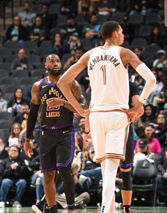 巴勒莫遭遇失利，球队状态低迷