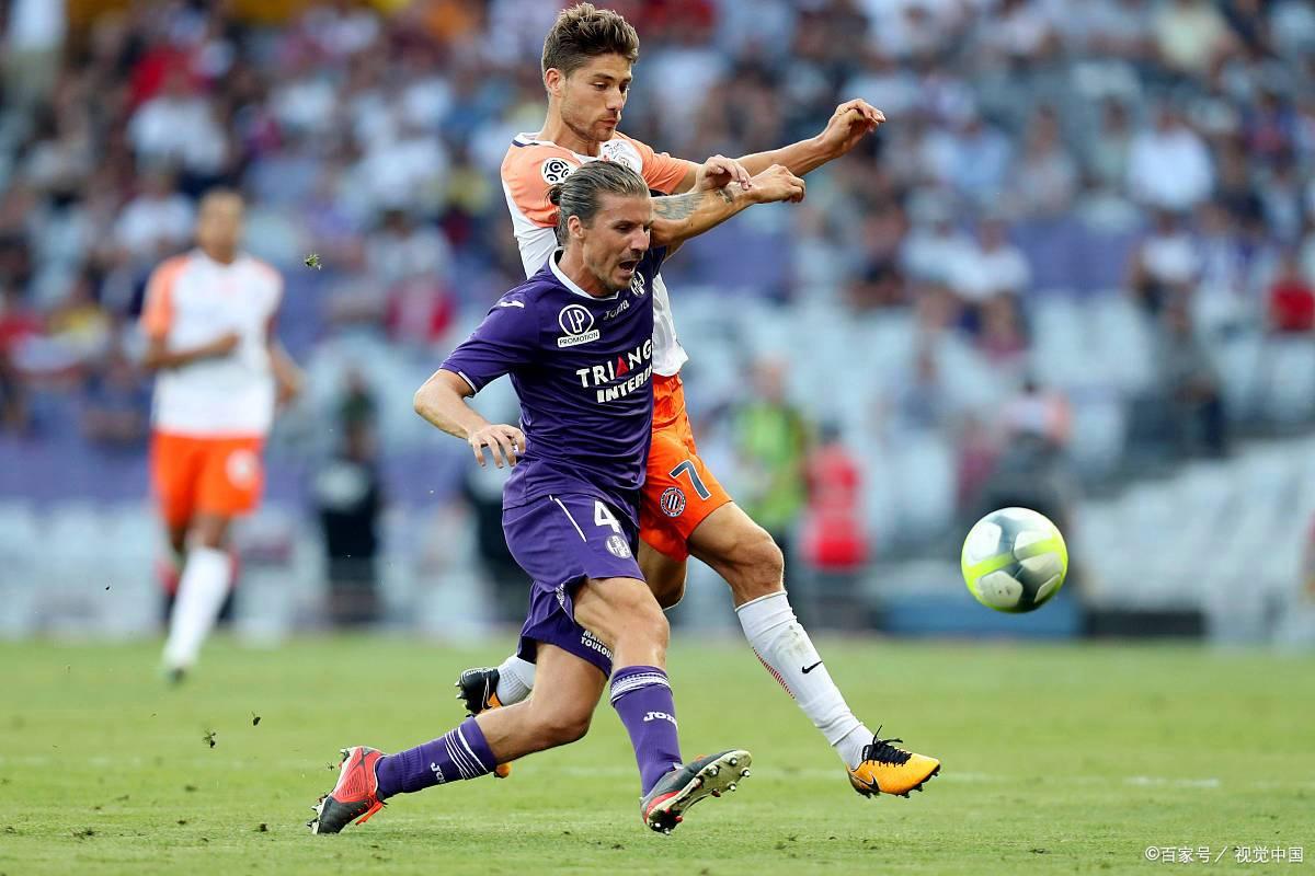 包含圣埃蒂安队展现强大实力，豪取联赛胜利的词条