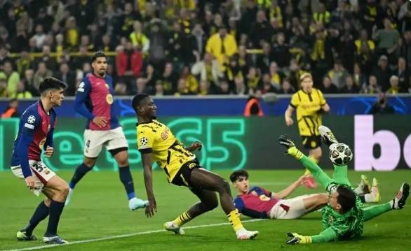 九游体育官方登录入口-摩纳哥主场遭遇惊险逼平尼斯的简单介绍