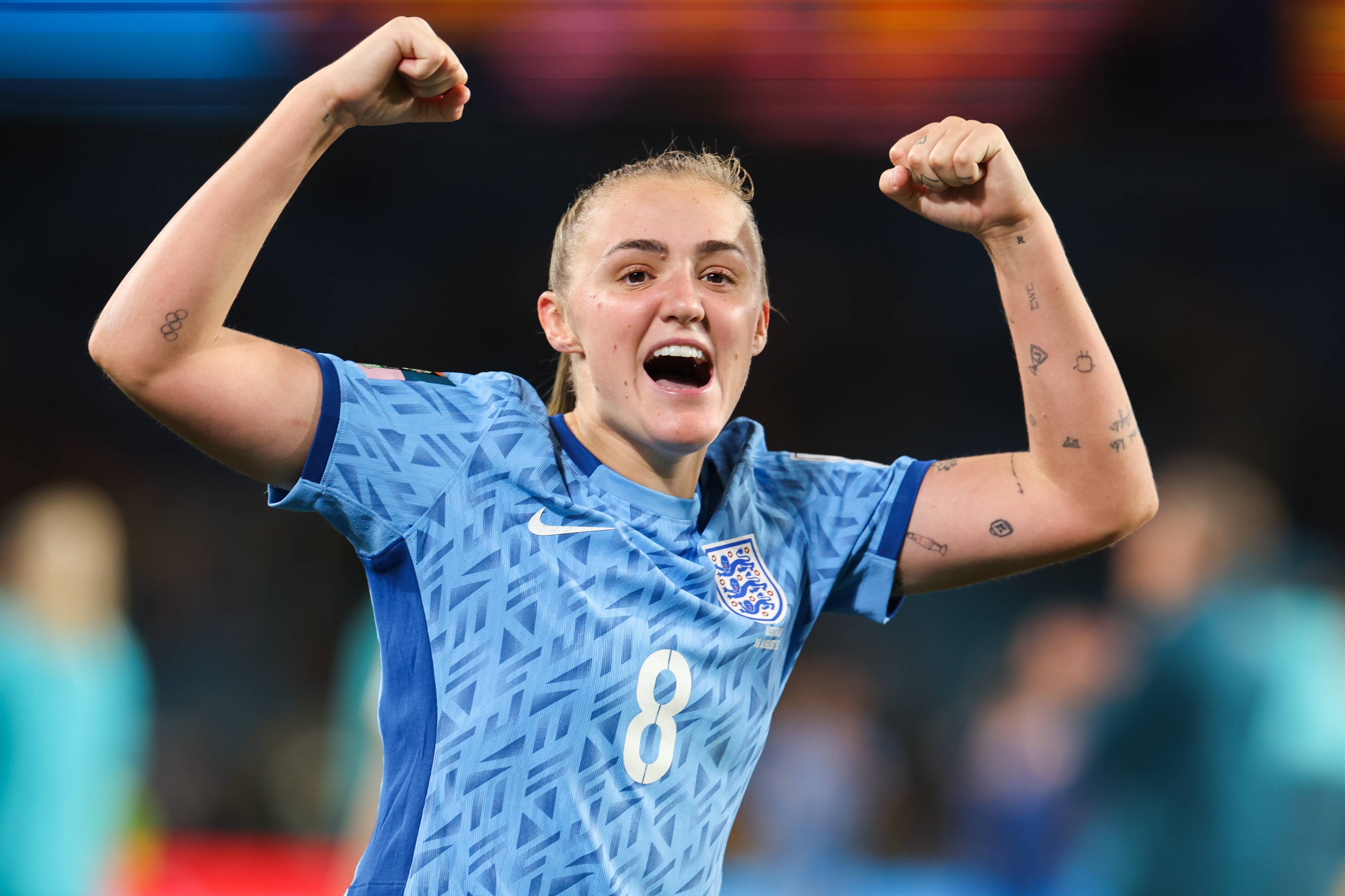 国际女足在大赛中闪闪发光