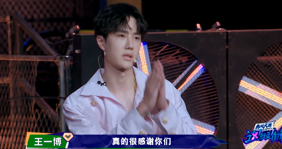 AC米兰惨败无缘晋级，遗憾之情溢于言表