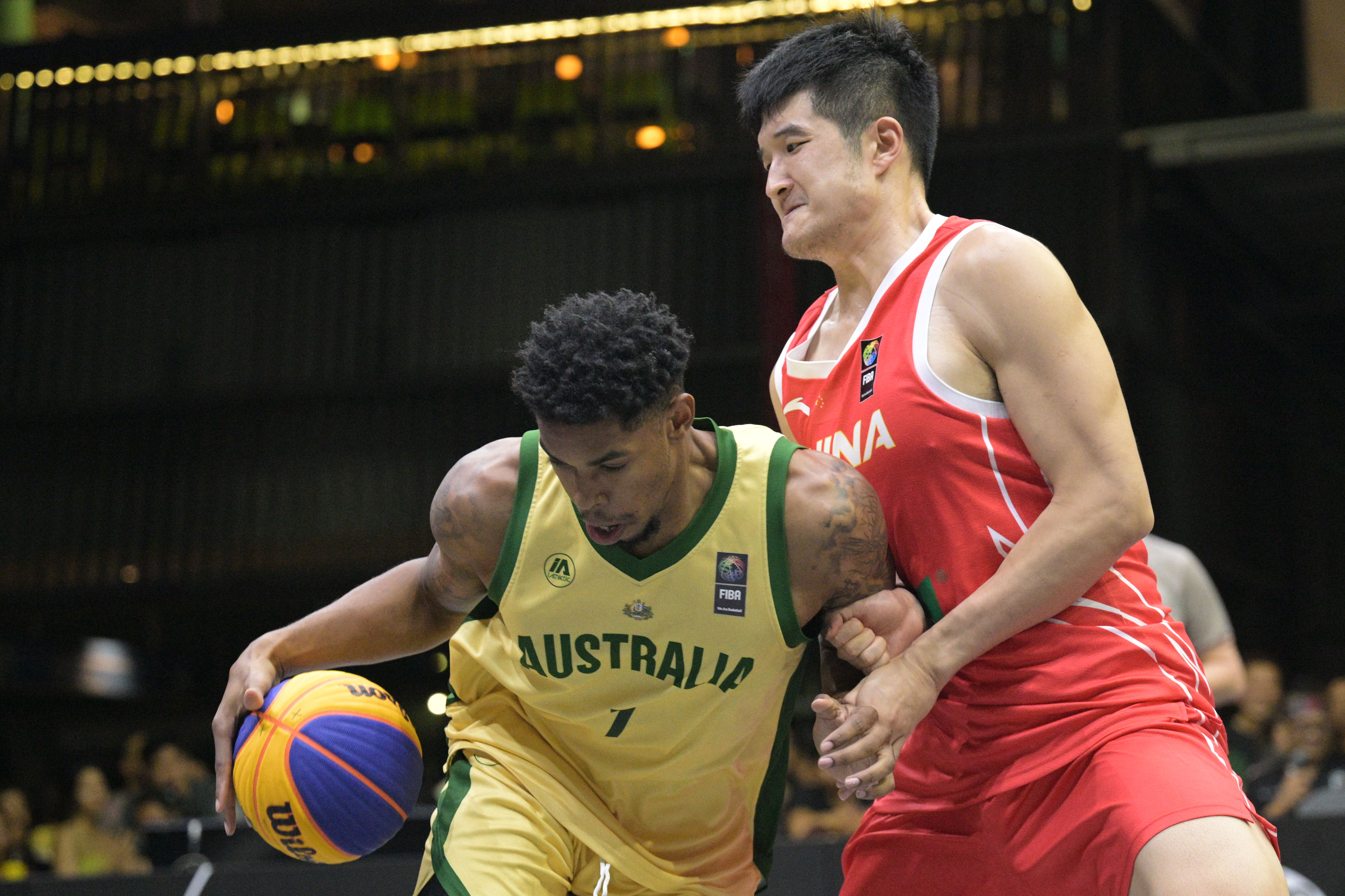 亚洲篮球联赛悬念迭起，球员实力碰撞出火花的简单介绍