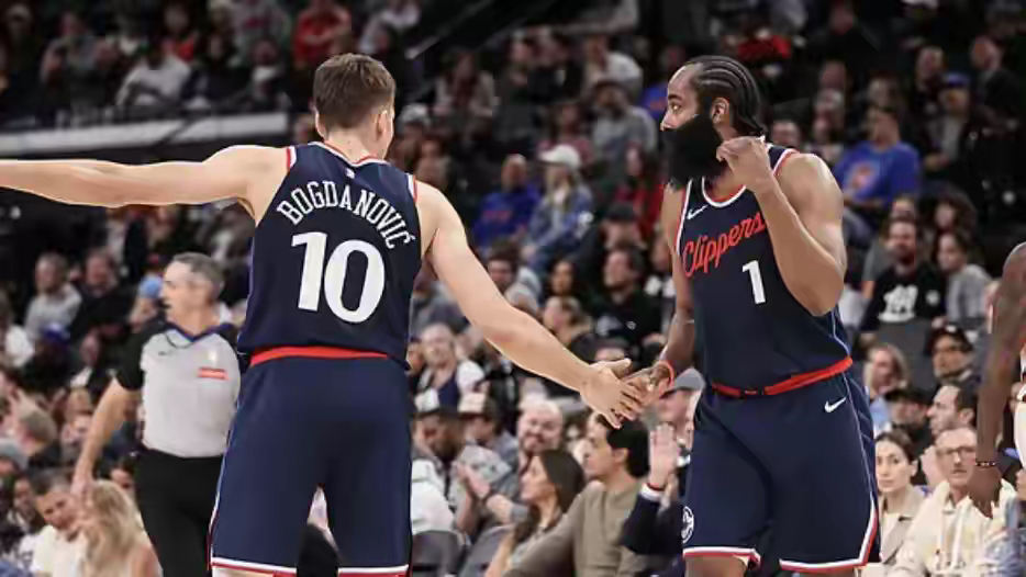 九游体育官方入口-关键时刻发挥出色，球员帮助球队获胜的简单介绍