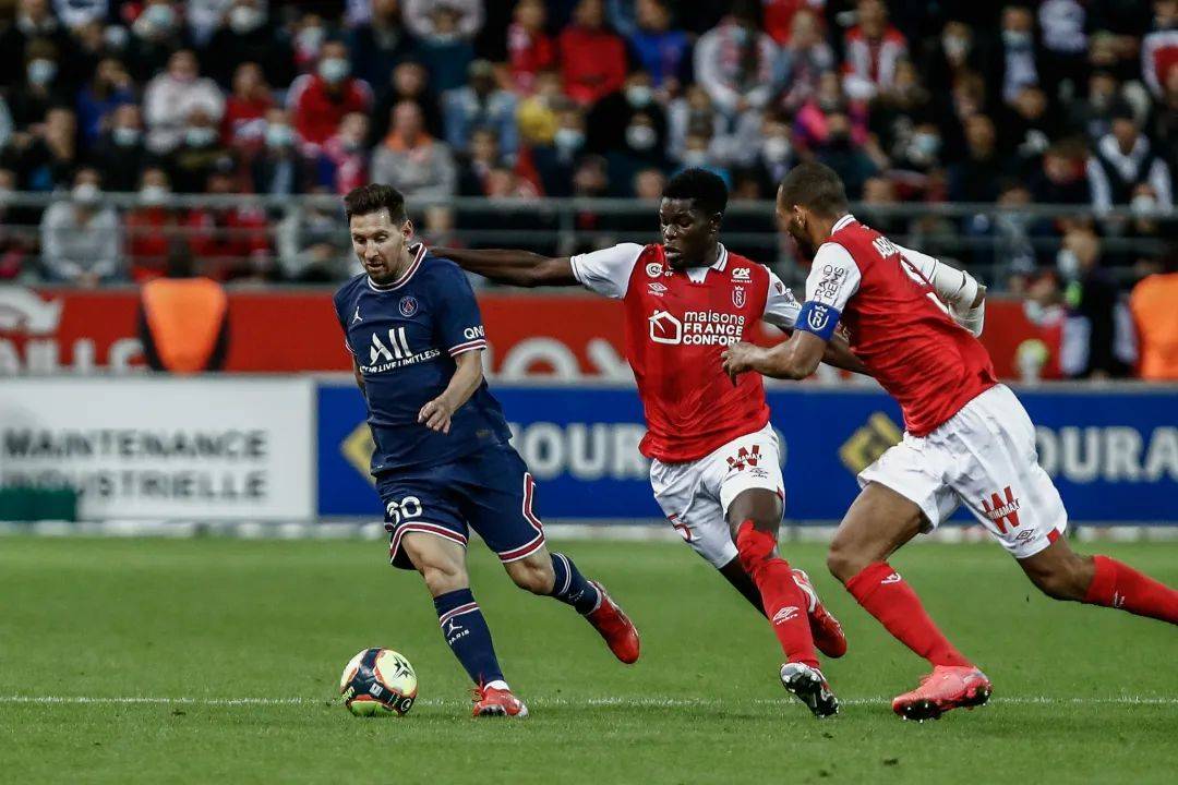 九游体育app下载-摩纳哥连败三场，困顿于法甲中游位置