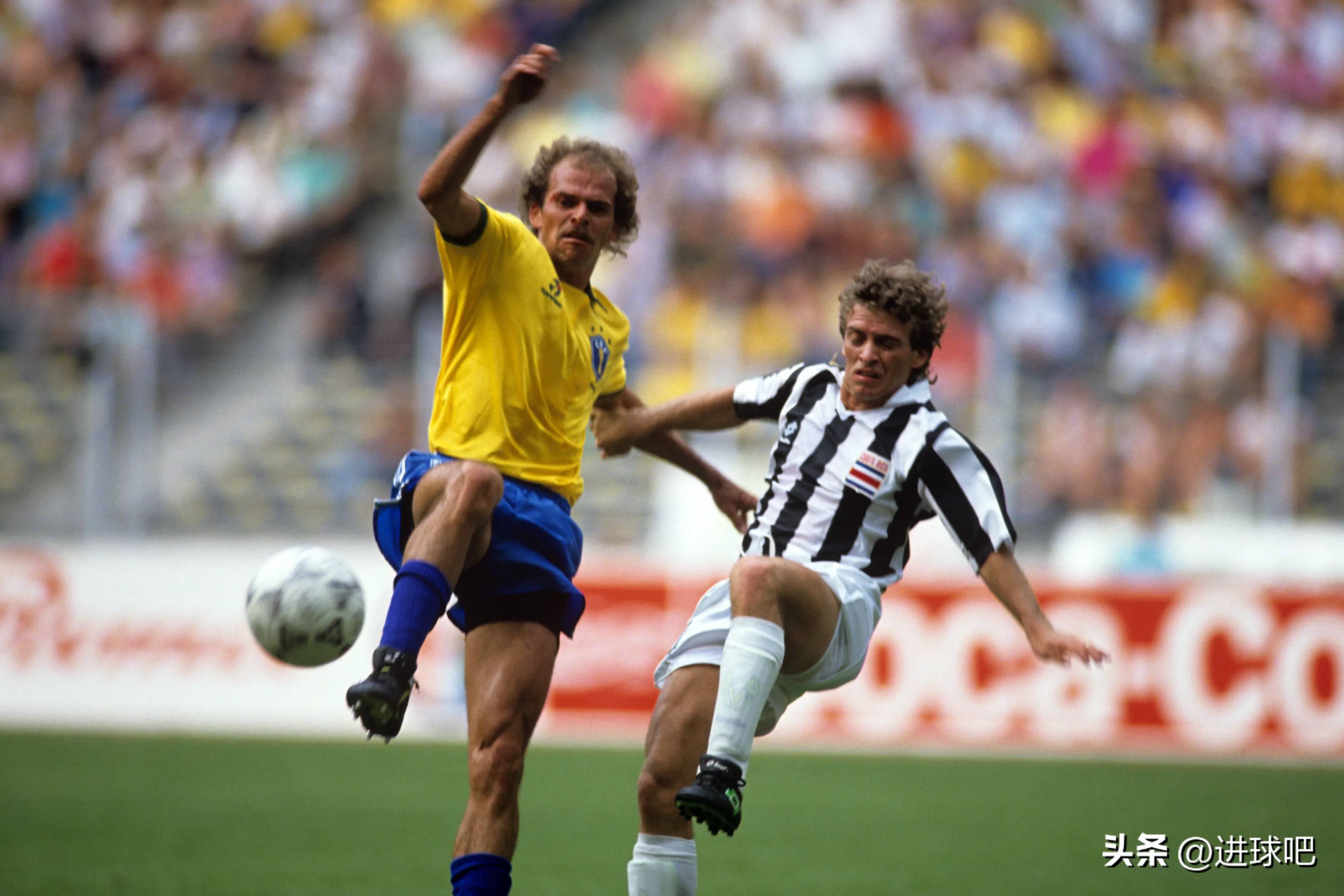 九游体育官方登录入口-巴西女足队员勇夺世界联赛冠军