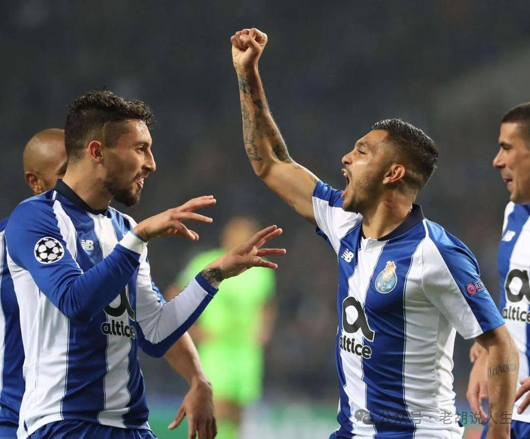 罗马惊险胜利，顺利过关，晋级世界足球联赛八强