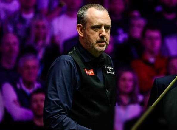 九游体育-关于一位老将球员在比赛中展现出了令人敬佩的毅力和耐心的信息