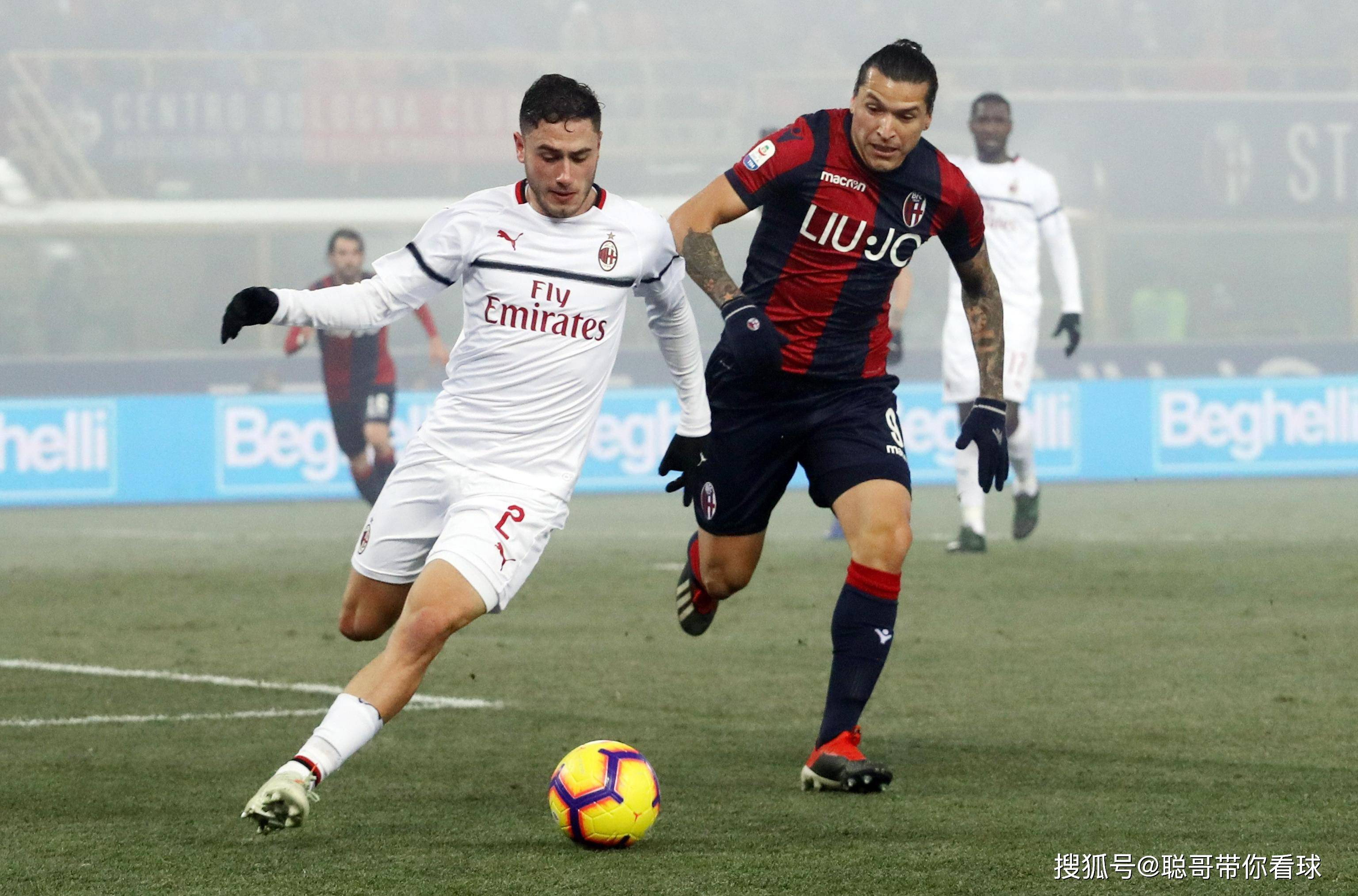 AC米兰面临前所未有的考验，欧冠资格悬于一线的简单介绍