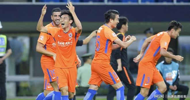 巴西甲级联赛球队锁定中国中超射手 巴西甲级联赛球队锁定中国中超射手