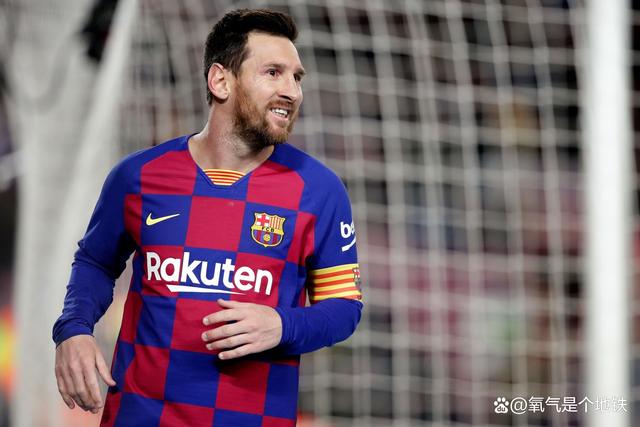 梅西披挑大旗，巴萨再次夺冠机会