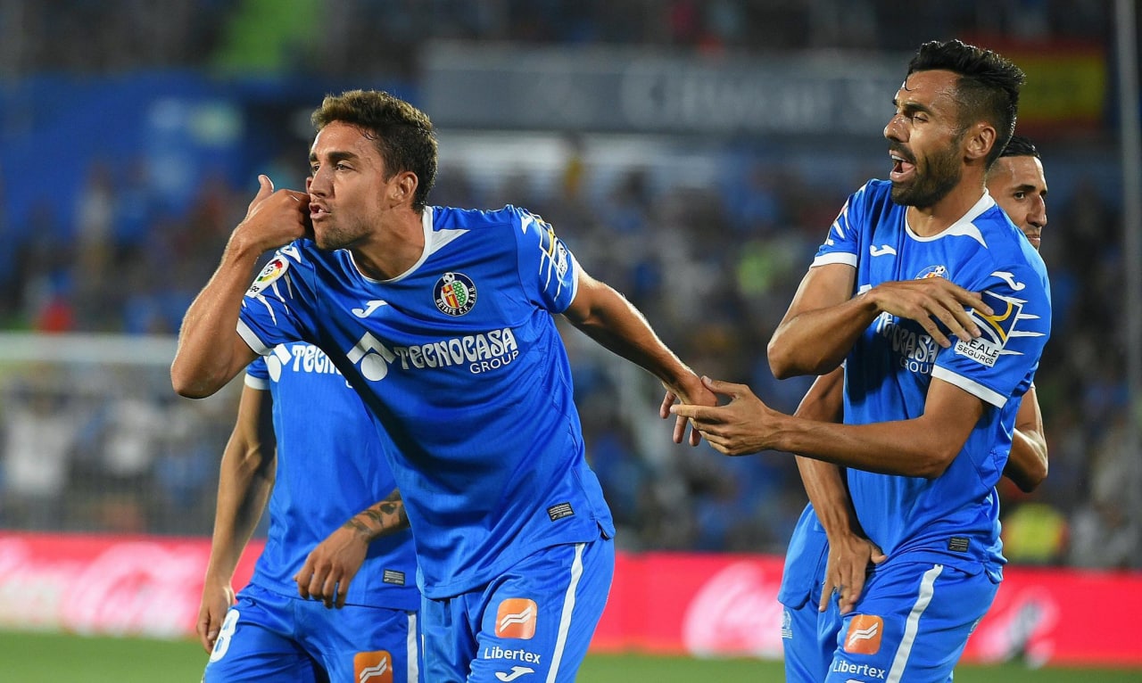 塞维利亚凯旋凌霄,赫塔菲门径求胜 塞维利亚凯旋凌霄,赫塔菲门径求胜