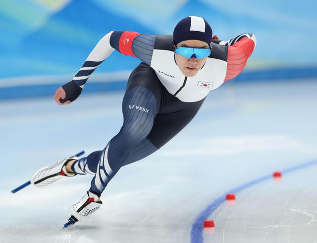 挪威滑雪选手速度与技巧兼备夺魁的简单介绍