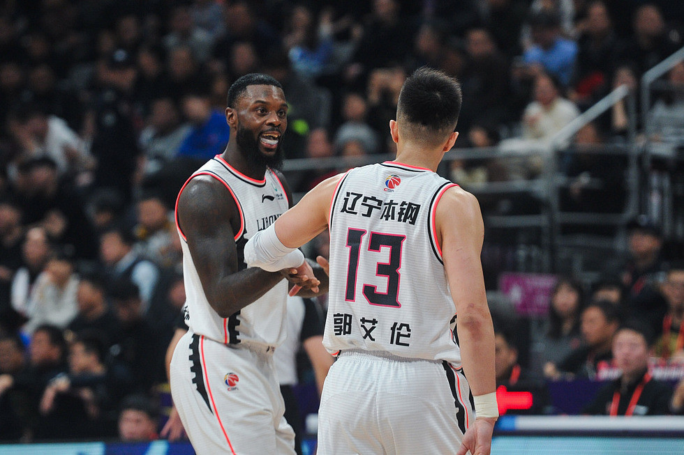 九游体育app-河南男篮遭遇逆转，客场告负结束连胜的简单介绍